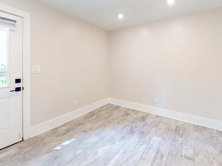 3001 11th St NW #1 — Photo 18