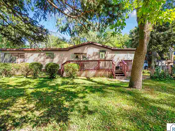 103 Ladd St W, Kasota, MN 56050