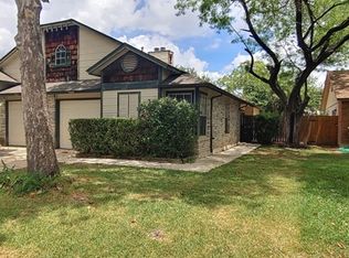 9809 Ardash Ln, San Antonio, TX 78250