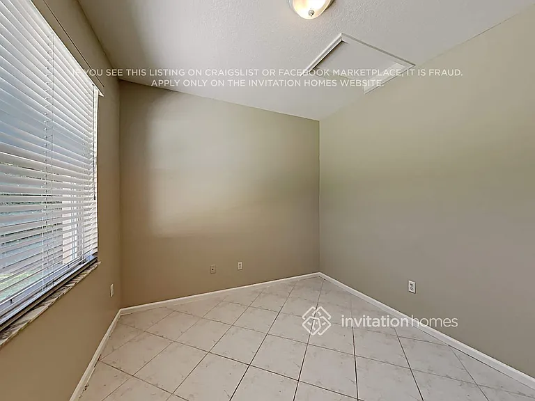 17115 SW 49th Pl — Photo 10