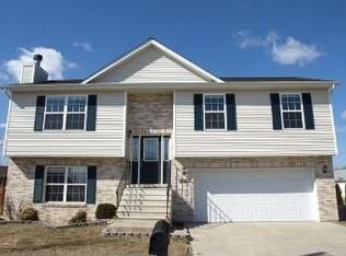 407 Windshire Ct, Mascoutah, IL