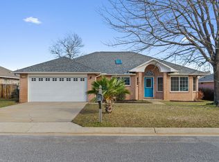 2072 Jessica Way, Navarre, FL 32566