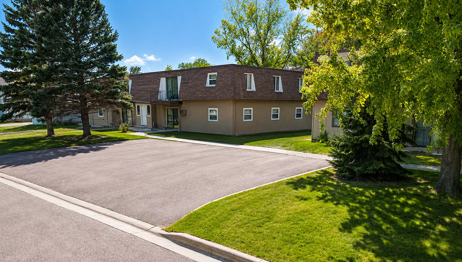 The Lodges — Photo 1
