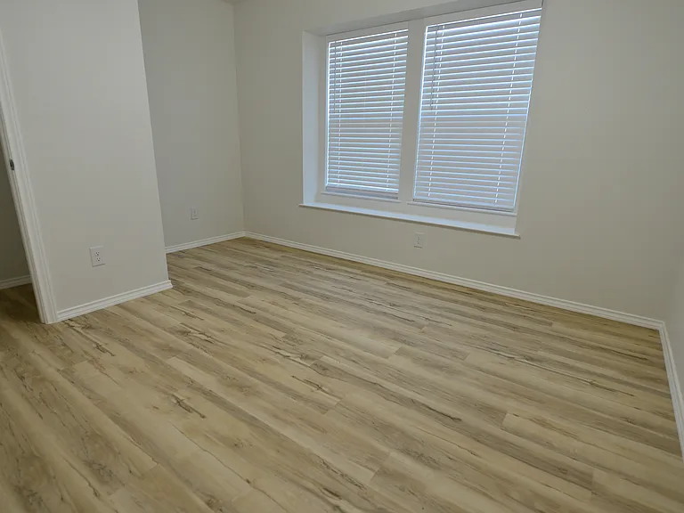 2337 Murphy Ct — Photo 8