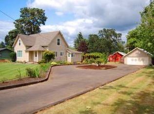 19029 S End Rd, Oregon City, OR 97045