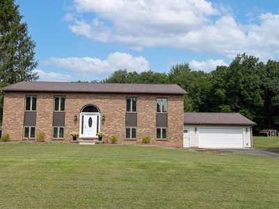 31 Aylesworth Way, Grove City, PA, 16127