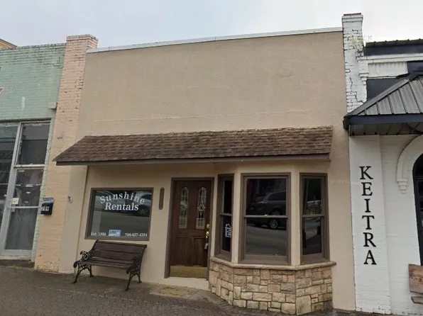 207 E Main St, Hogansville, GA 30230