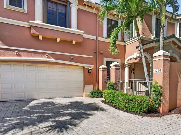2790 Kinsington Circle, Weston, FL 33332