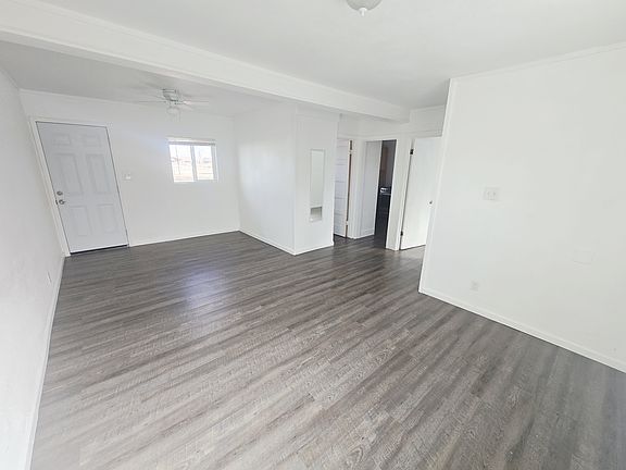 2nd image of 1915 W 2nd St #9