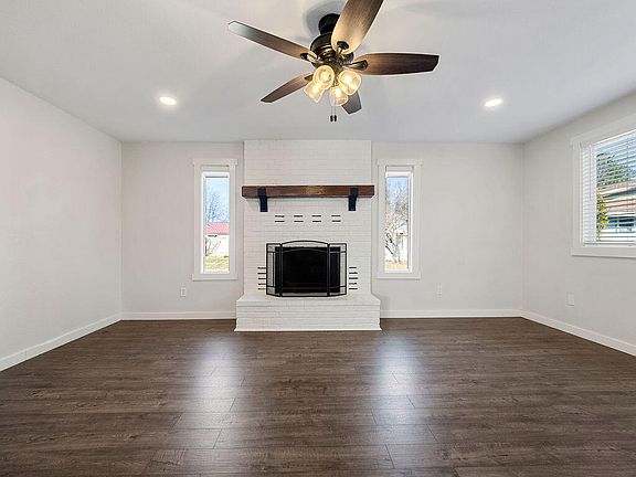 4th image of 4900 Gatewood Dr