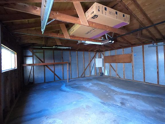 2 car garage