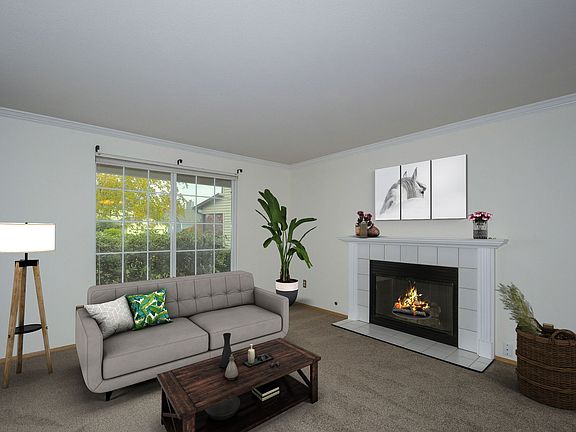5th image of 15205 NE 47th St
