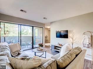 11260 Chestnut Grove Sq APT 339, Reston, VA 20190