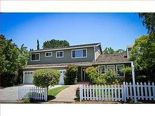 10420 Byrne Ave photo 1