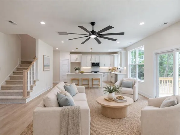1017 Dam Neck Rd, Virginia Beach, VA 23454