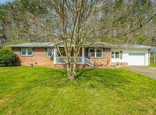 170 Rosa St, Rossville, GA 30741