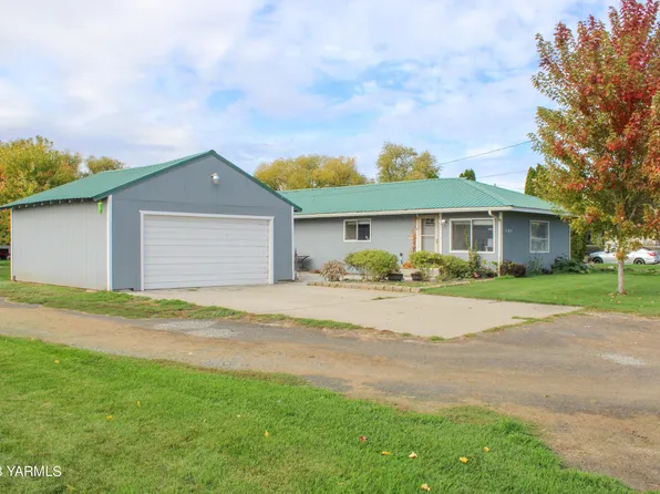 806 S 92nd Ave, Yakima, WA 98908