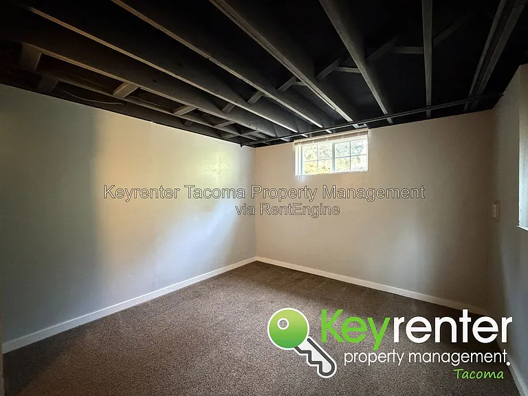629 Sandra Lee Ct SE — Photo 18