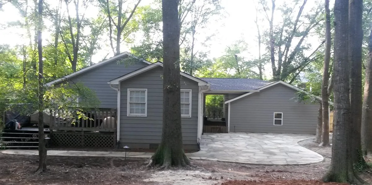 3 bed, 1600 sqft, $2,800 — Photo 2