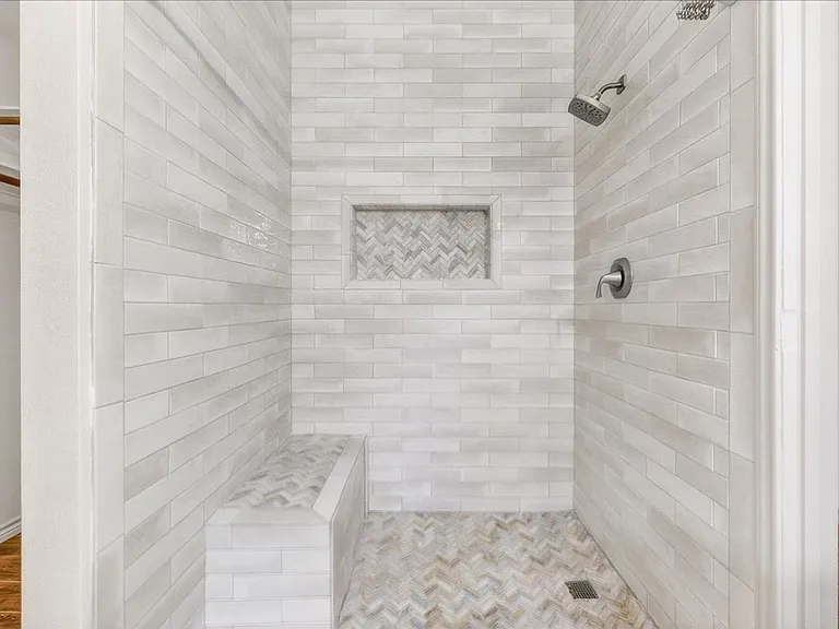 2314 Blue Star Dr — Photo 24