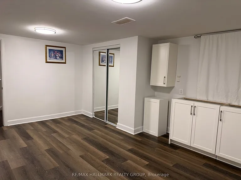 3755 Albion Rd — Photo 9