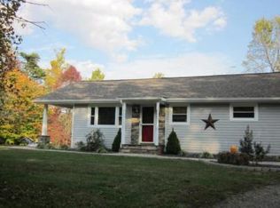 18 White Oak Rd, Boones Mill, VA 24065