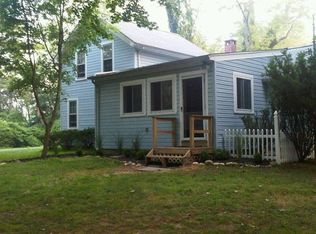 6 Bartman Rd, Shelter Island, NY 11964