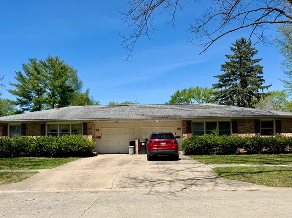 1004 Shurts St, Urbana, IL 61801