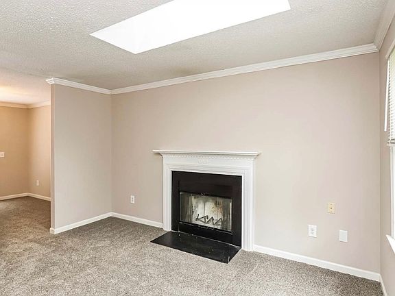 3rd image of 1515 Vance St