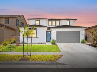 5672 Sailrock St, Sacramento, CA 95835