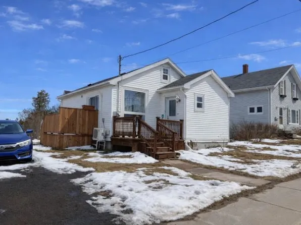 276 Duke St, Summerside, PE C1N 3T1