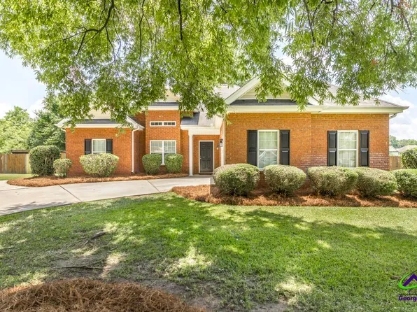 219 Knights Brg, Warner Robins, GA 31093