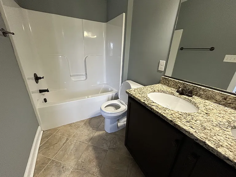 235 Capstone Dr — Photo 8