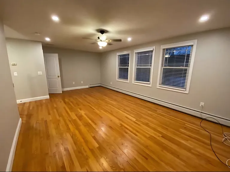 152 Dewey Ave #0 — Photo 13