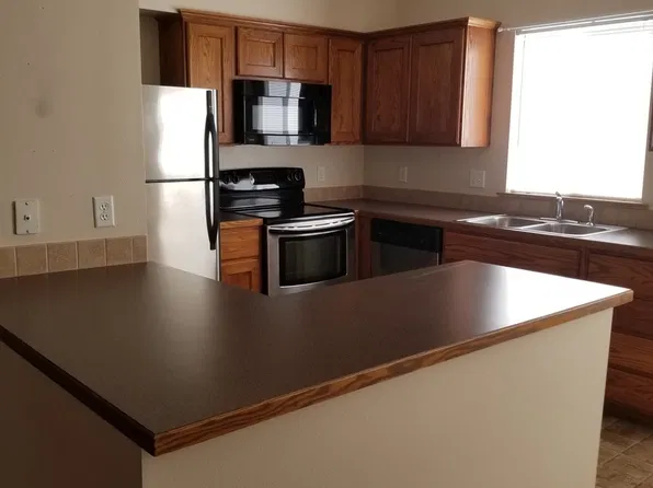 916 N Bluffwood Lane, 916 N Bluffwood Ln APT 12, Meridian, ID 83642
