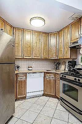 1st image of 4511 25th Ave APT 1
