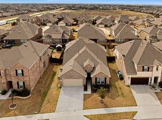 813 Sweeping Butte Dr, Haslet, TX 76052