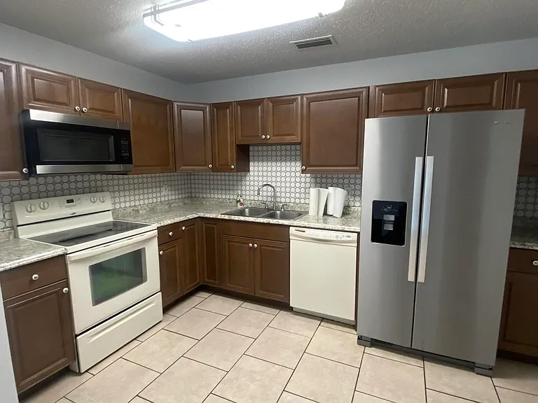 4365 Edward Rd — Photo 3