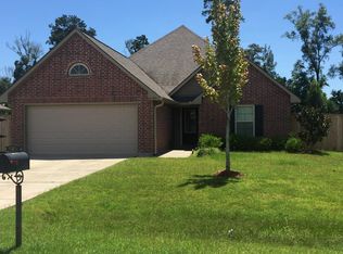 41901 Snowball Cir, Ponchatoula, LA 70454