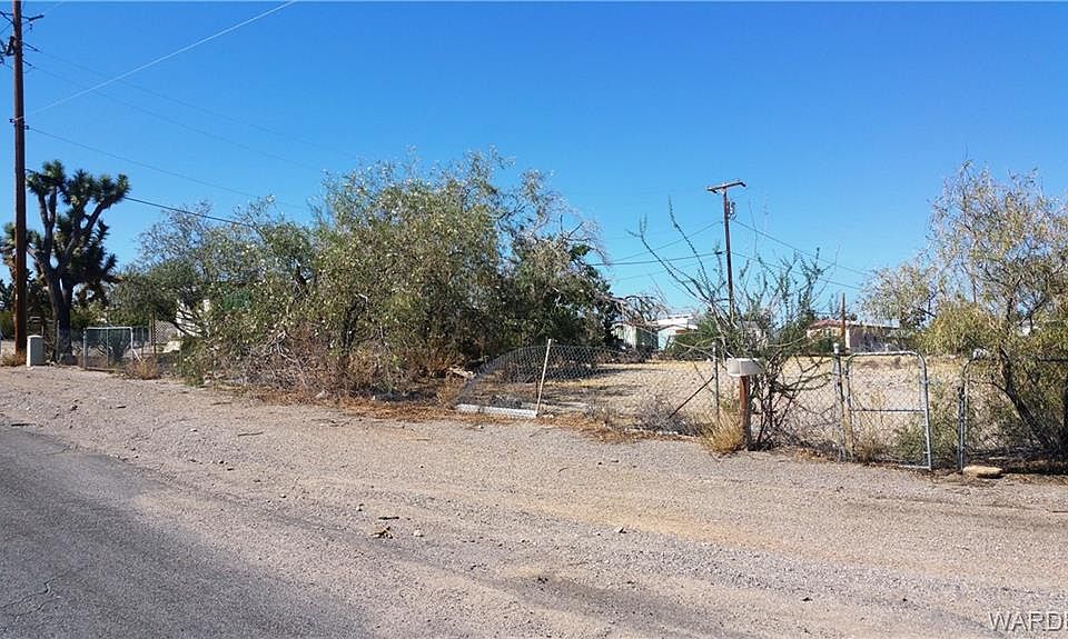 2nd image of 40 W Meadview Blvd