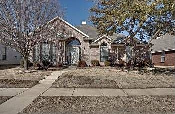 1st image of 1697 Castle Rock Dr