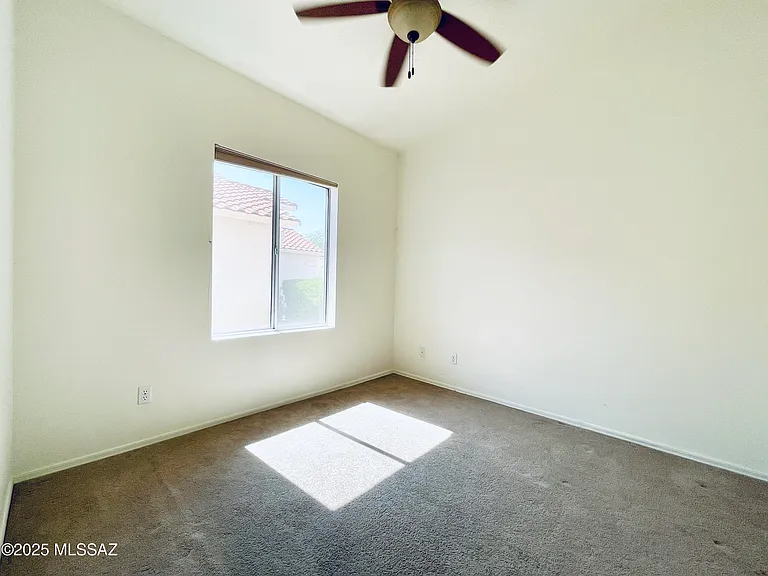 7774 E Castle Valley Way — Photo 23