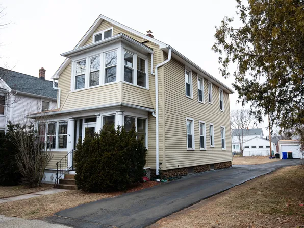 60 Wallace Row, Wallingford, CT 06492