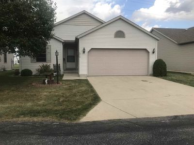 1319 Clover Creek Ln, Goshen, IN, 46526