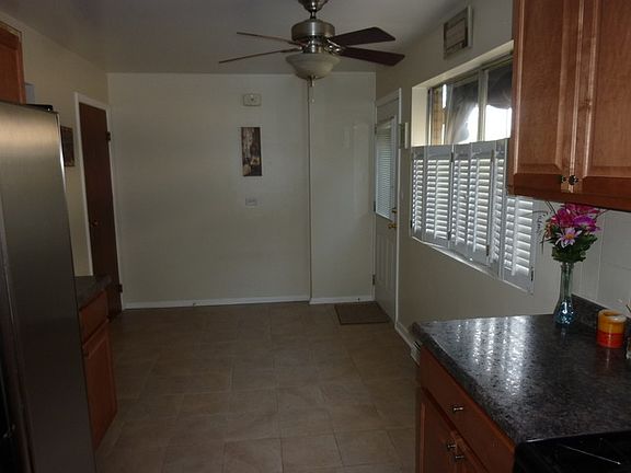 5th image of 6524 N Northwest Hwy