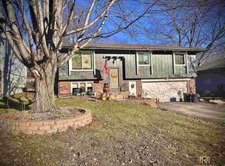 15212 Jefferson St, Omaha, NE 68137