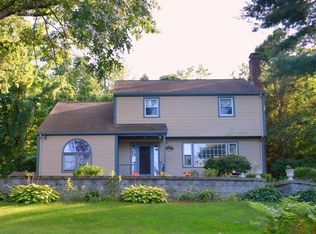 54 Davis Rd, Chelmsford, MA 01824