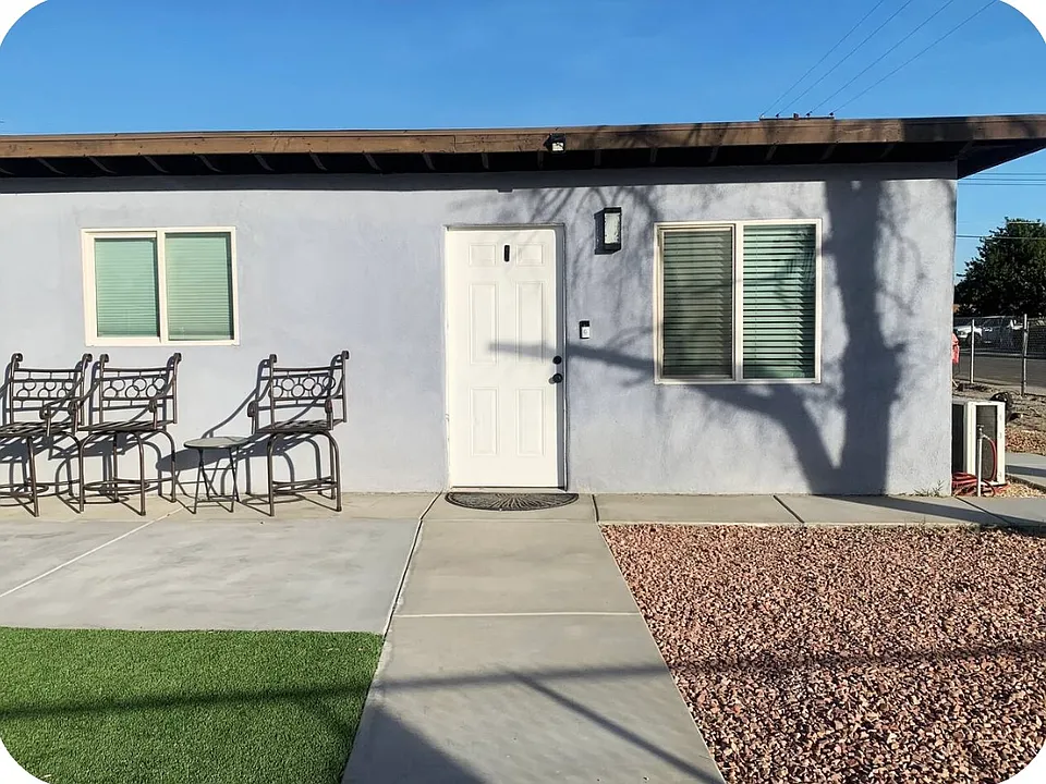 52280 Calle Techa #1