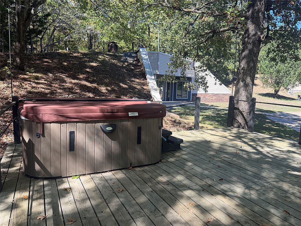 4th image of 6042 SW 118th Rd