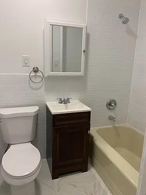 Rented by Limestone Realty Bklyn, LLC | media 16